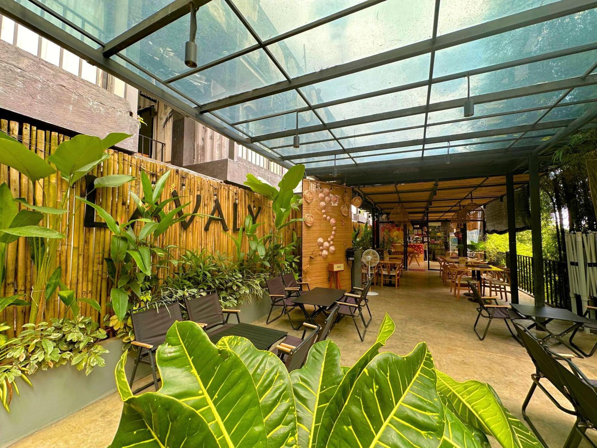 Containers By Eco Hotels Tagaytay City Exteriör bild